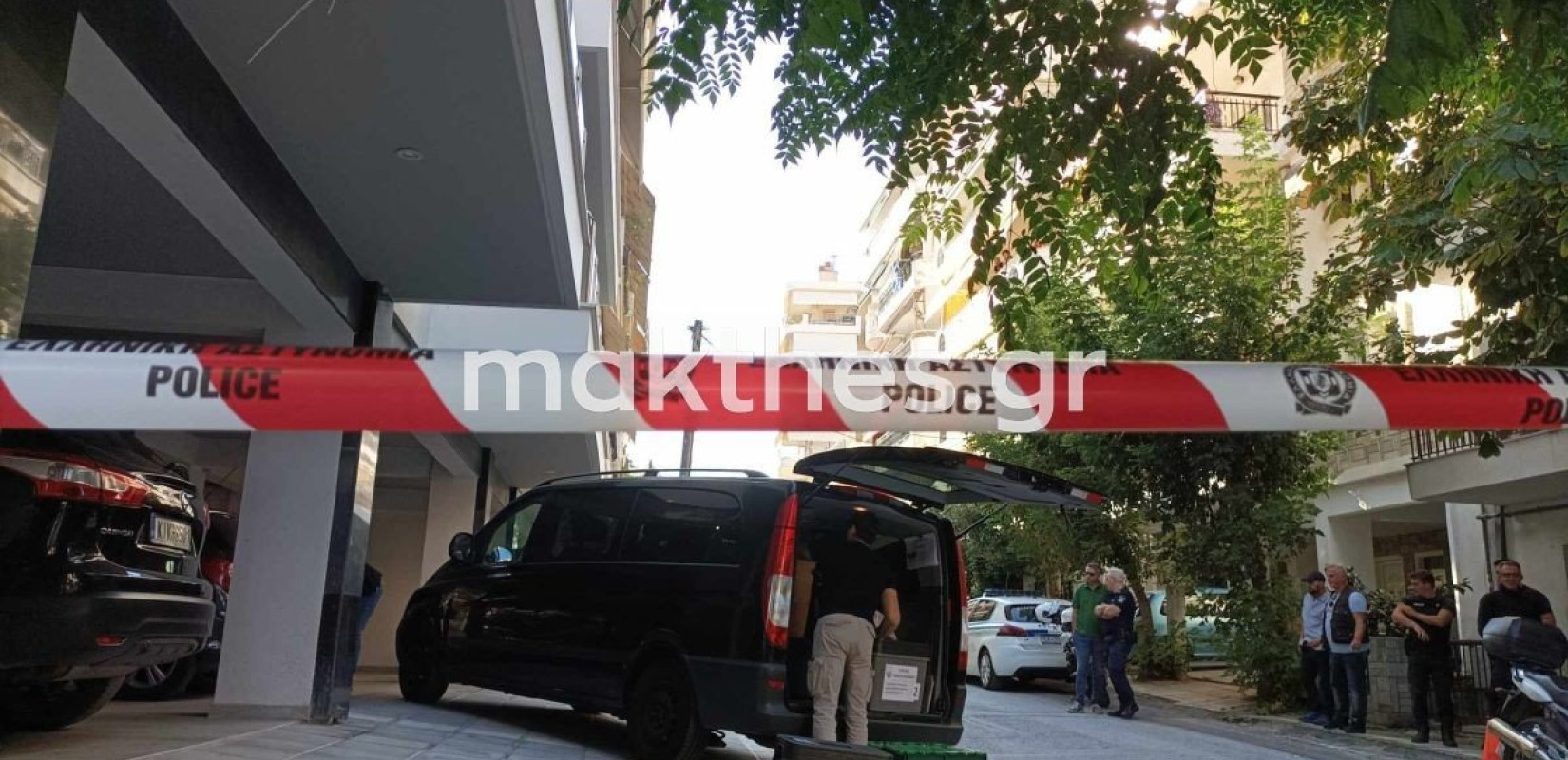 Γυναικοκτονία στην Καλαμαριά: Δύο φορές πυροβόλησε ο 38χρονος την πρώην σύζυγό του - Θανατηφόρα η βολή στο στέρνο της