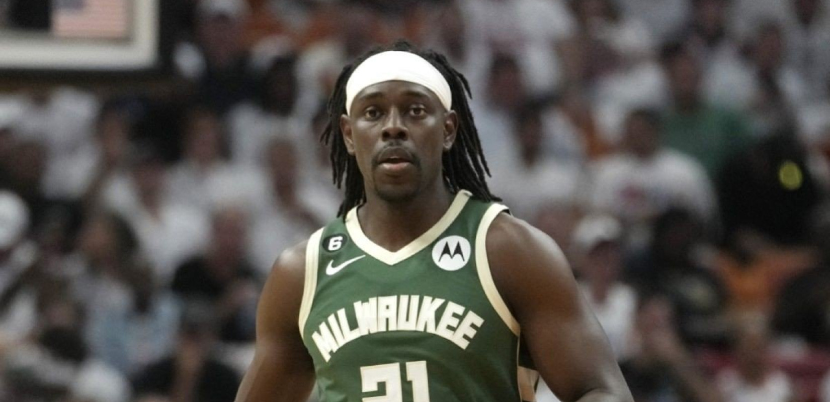 Νέο μπαμ στο ΝΒΑ: Στους Σέλτικς ο Χόλιντεϊ (βίντεο)