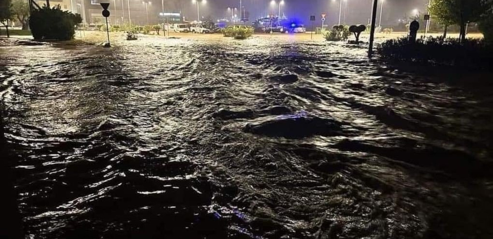 Βόλος: Υπερχείλισε πάλι ο Κραυσίδωνας - Πλημμύρισαν τα υπόγεια του Νοσοκομείου «Αχιλλοπούλειο»