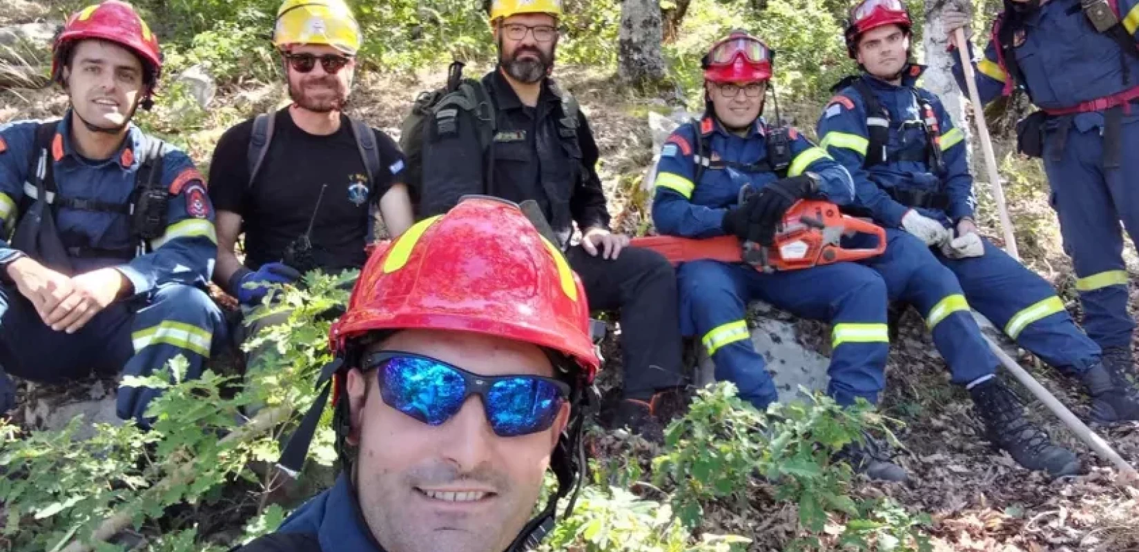 Θράκη: Ο λοκατζής ιερέας που έδωσε τη μάχη με τις φλόγες