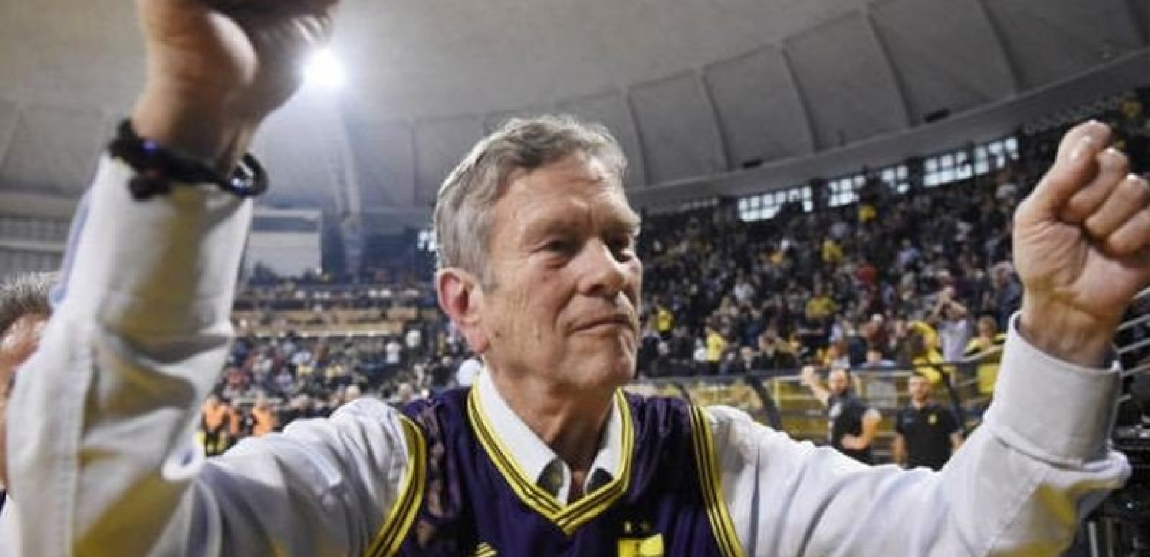 Σαν σήμερα: Ο τελευταίος «χορός» του Γιάννη Ιωαννίδη στον πάγκο του Άρη (βίντεο)