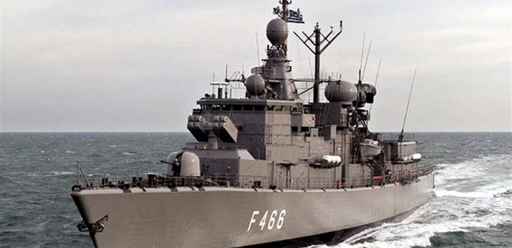 Εορτασμός 28ης Οκτωβρίου: Επίσκεψη Κοινού σε Πολεμικά Πλοία σε Θεσσαλονίκη και Πειραιά Εορτασμός 28ης Οκτωβρίου: Επίσκεψη Κοινού σε Πολεμικά Πλοία σε Θεσσαλονίκη και Πειραιά