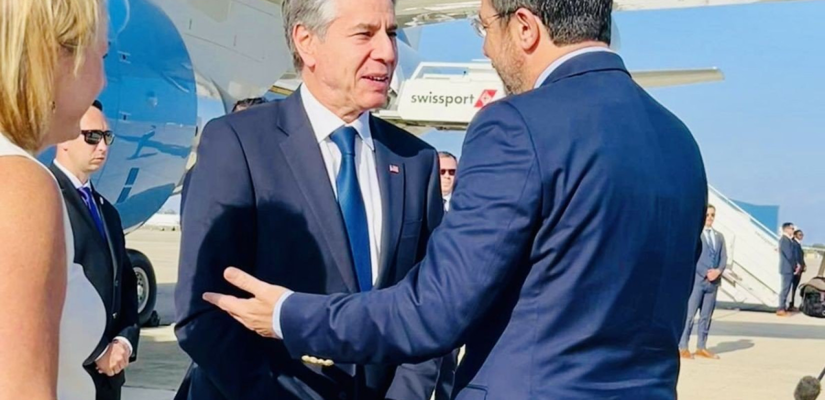 Προσγειώθηκε εκτάκτως στην Κύπρο ο Μπλίνκεν - Συνομιλεί με τον Χριστοδουλίδη