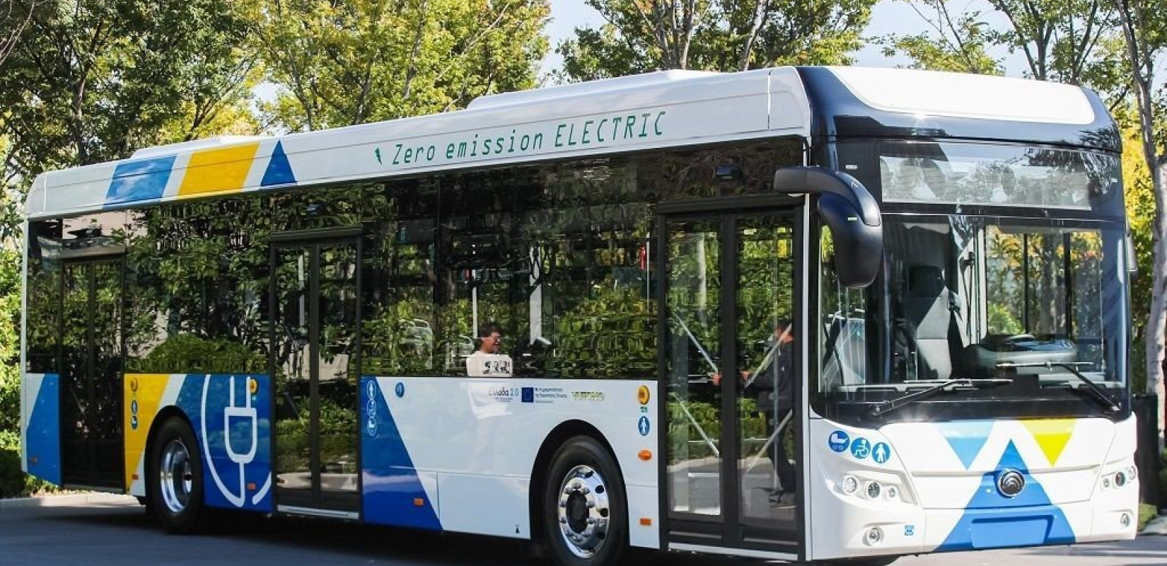 Στον «πάγο» ο διαγωνισμός για την αγορά 100 ηλεκτρικών λεωφορείων