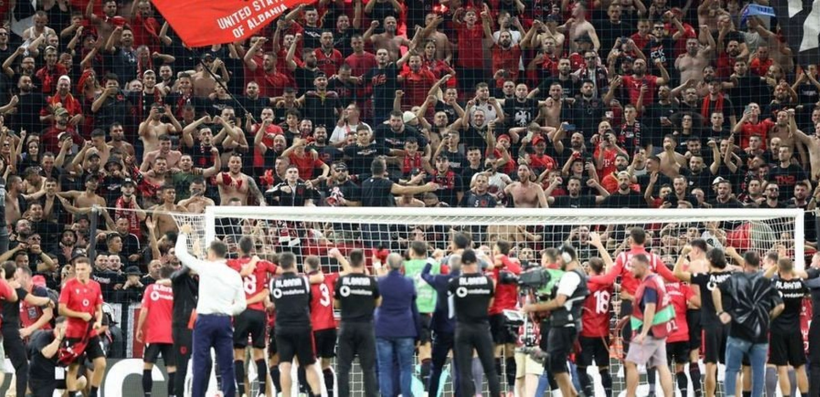 Η Αλβανία προκρίθηκε στο EURO (βίντεο)