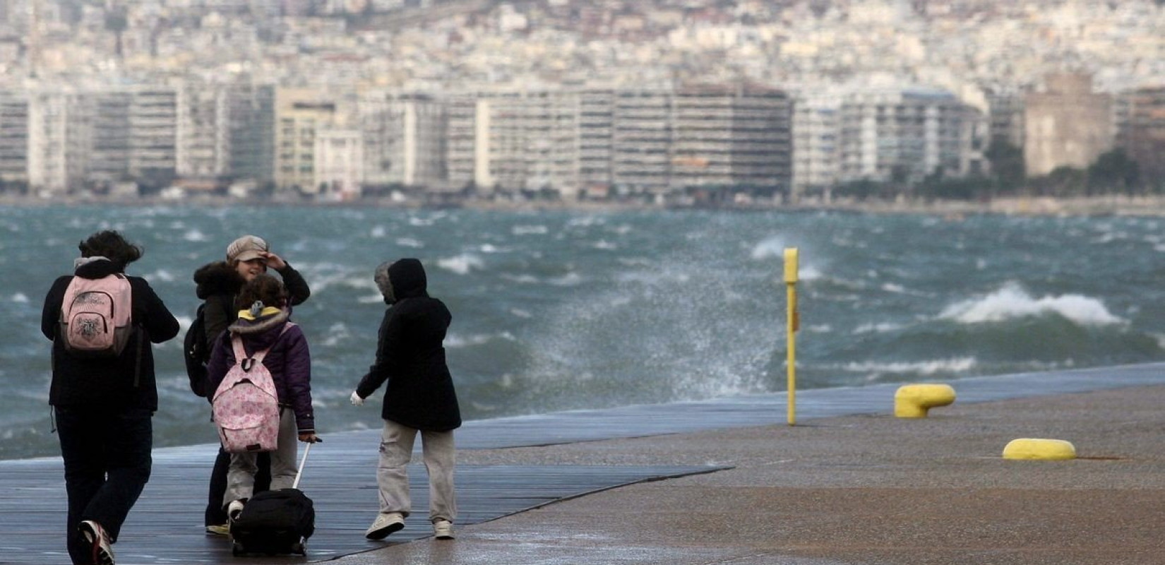 «Συναγερμός» για θυελλώδεις ανέμους έως 10 μποφόρ αύριο - Στο «μάτι» της κακοκαιρίας το Ιόνιο και η Δυτική Ελλάδα
