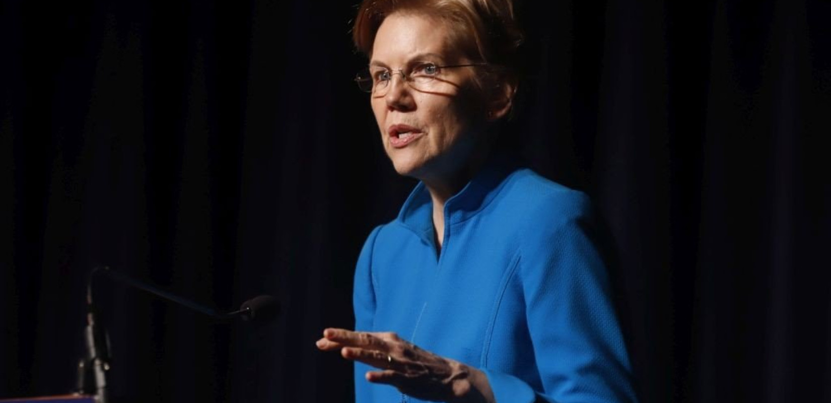 ΗΠΑ: Η Ελίζαμπεθ Γουόρεν θα σκεφτεί το επόμενο βήμα της υποψηφιότητάς της 