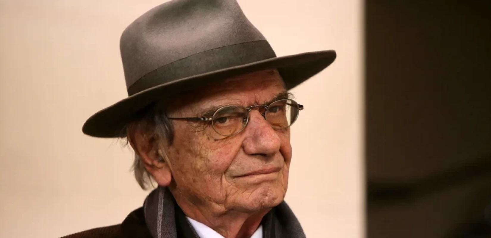 Πέθανε ο πολυβραβευμένος συγγραφέας Βασίλης Βασιλικός