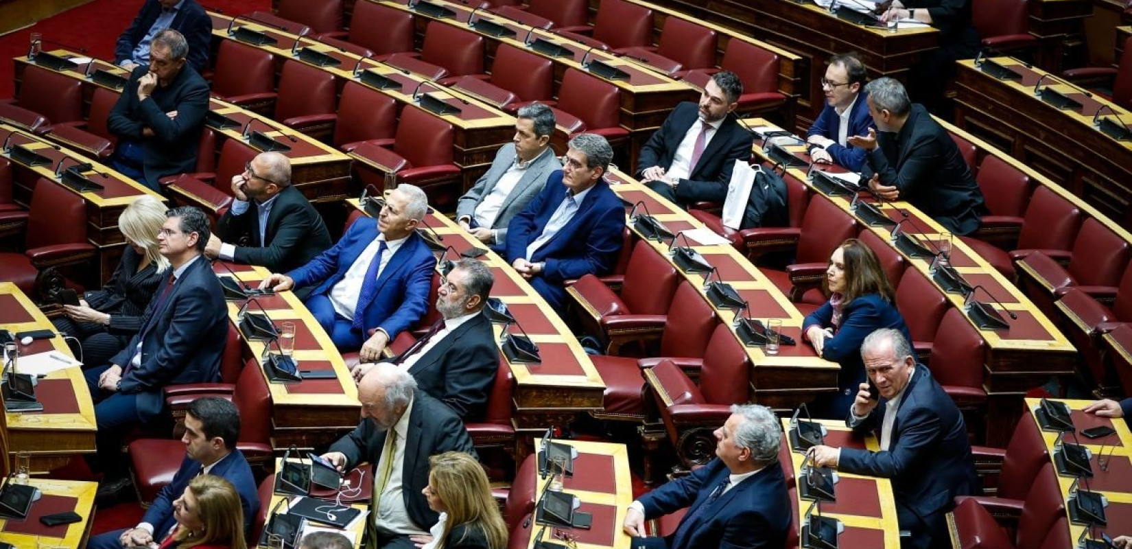 ΣΥΡΙΖΑ: Μένει πλέον με 36 βουλευτές - Πώς αλλάζουν οι συσχετισμοί στη Βουλή