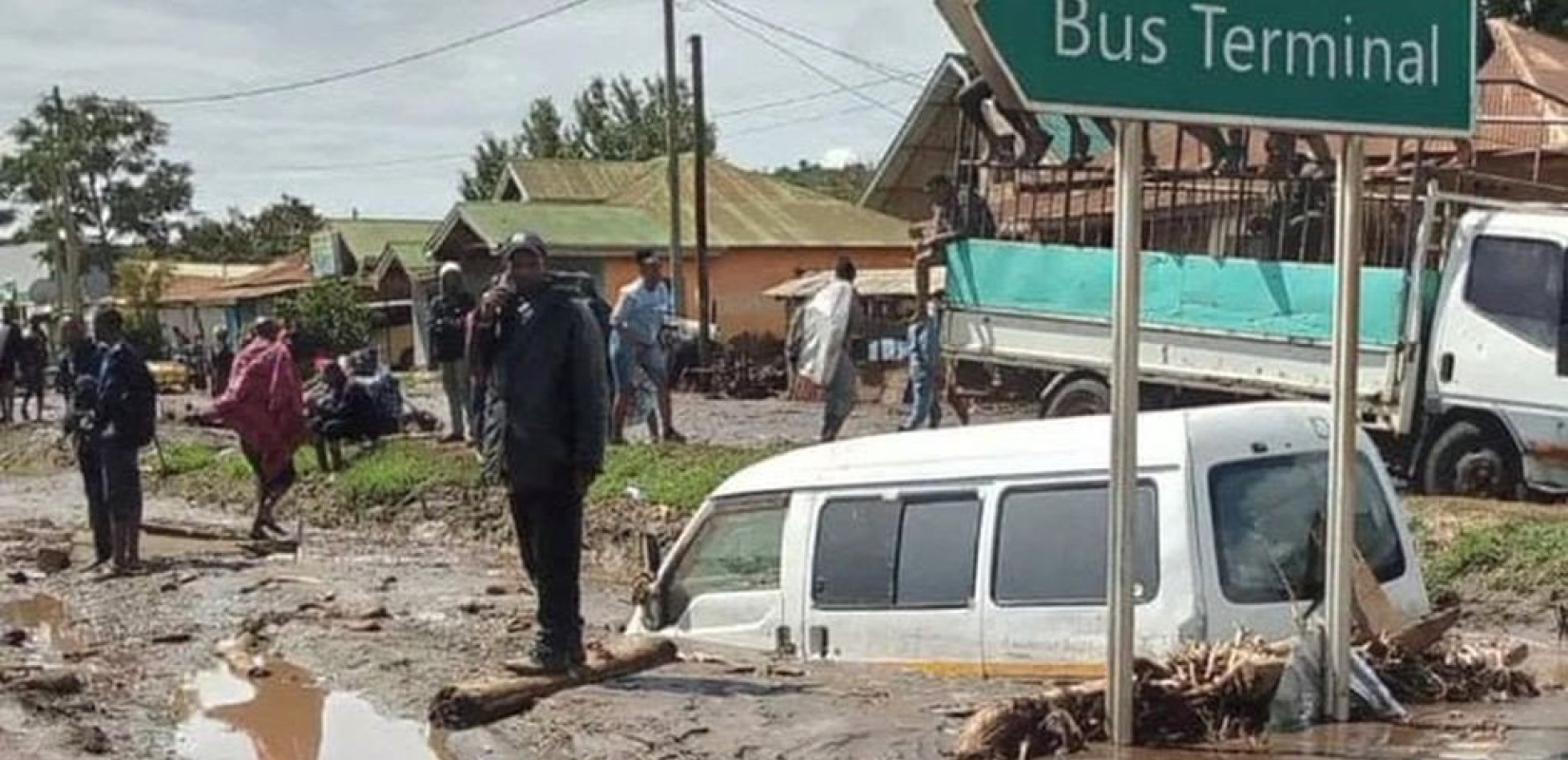 Θρήνος και αγωνία στην Τανζανία: 63 νεκροί από τις κατολισθήσεις που ισοπέδωσαν τη χώρα (βίντεο & φωτ.)