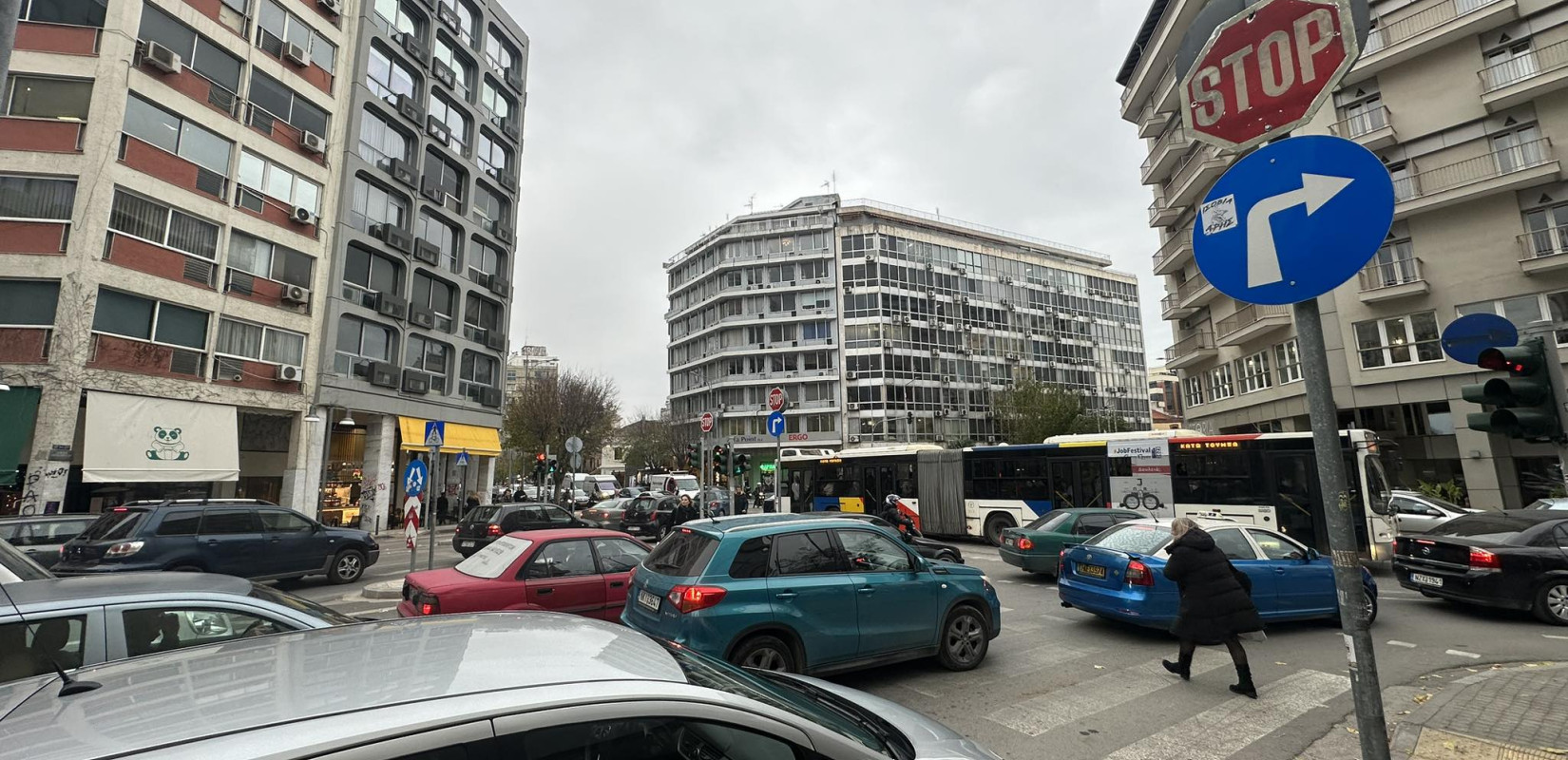 Θεσσαλονίκη: Μποτιλιαρισμένο το κέντρο και ο Περιφερειακός