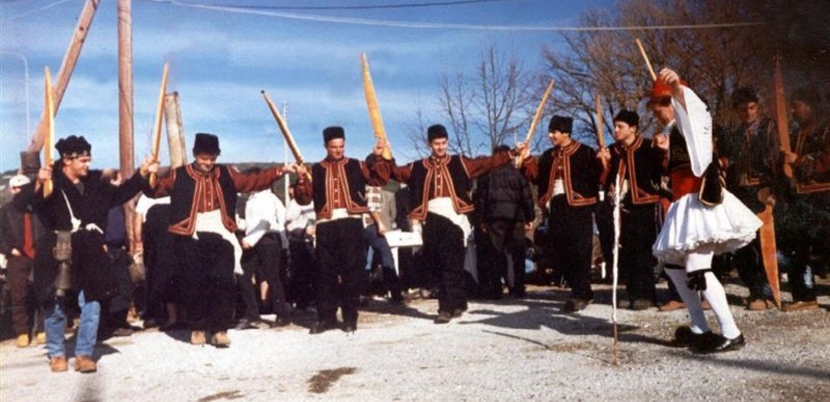 Χαλκιδική: Οι Φωταροί έρχονται τα Θεοφάνια στο Παλαιόκαστρο