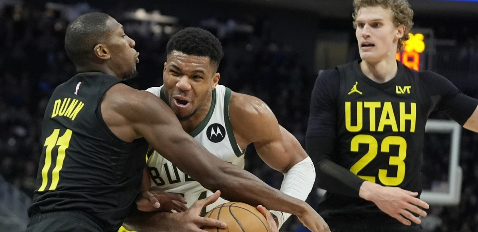 ΝΒΑ: Triple double ο Γιάννης, αλλά δεν έφτανε για τους Μπακς (βίντεο)