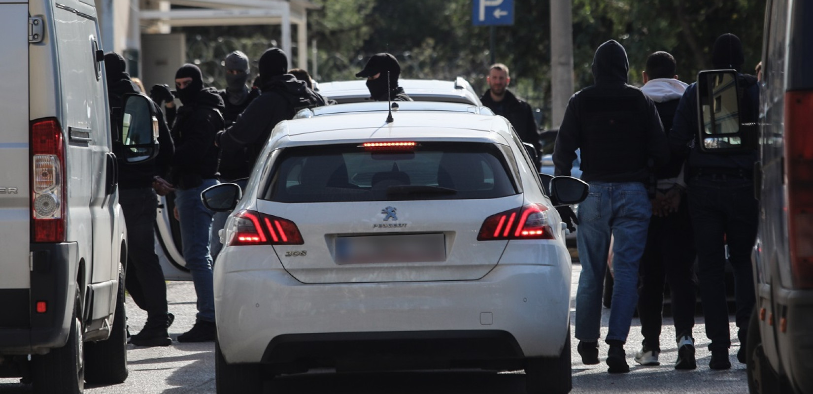 Greek Mafia: Προφυλακιστέοι οι δύο συλληφθέντες για τις εκτελέσεις