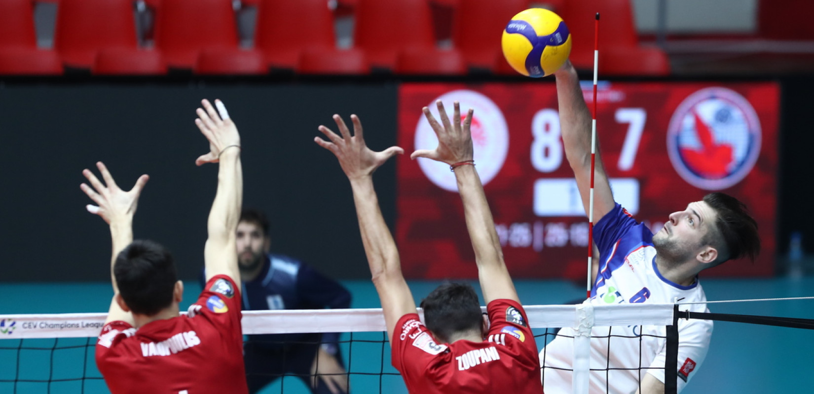 Βόλεϊ: Πήρε σετ στον Πειραιά ο Πήγασος (βίντεο)