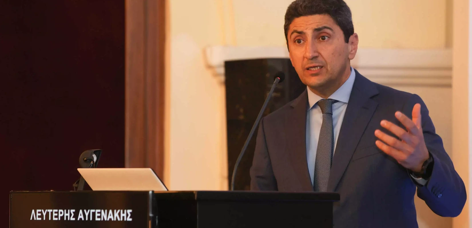 Λ. Αυγενάκης: Δεν θα κάνουμε ρούπι πίσω στις ελληνοποιήσεις του μελιού