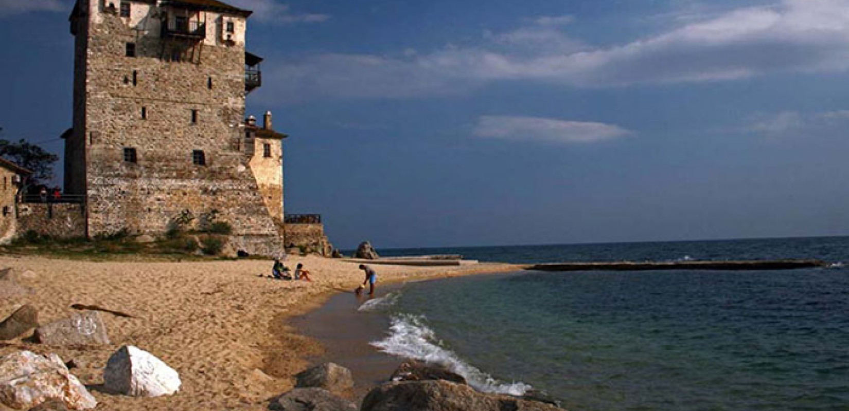 Χαλκιδική: Καινοτόμο πρόγραμμα διακοπών για Καναδούς μεταλλωρύχους από τον Δ. Αριστοτέλη