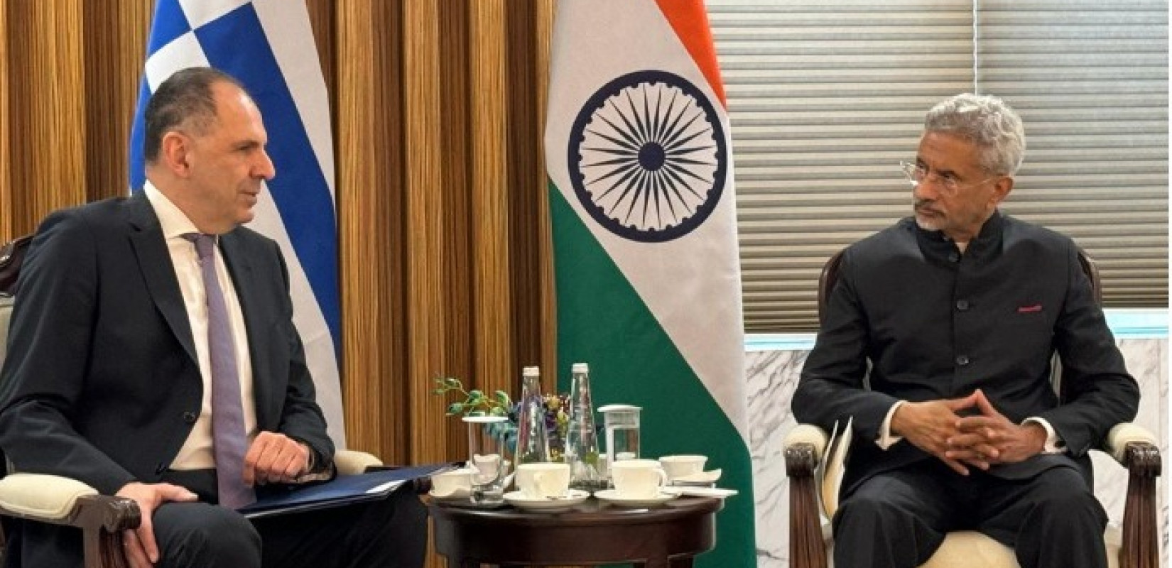 Συνάντηση Γ. Γεραπετρίτη με τον Ινδό ΥΠΕΞ: Κοινή βούληση διασύνδεσης ΕΕ-Ινδίας μέσω Ελλάδας