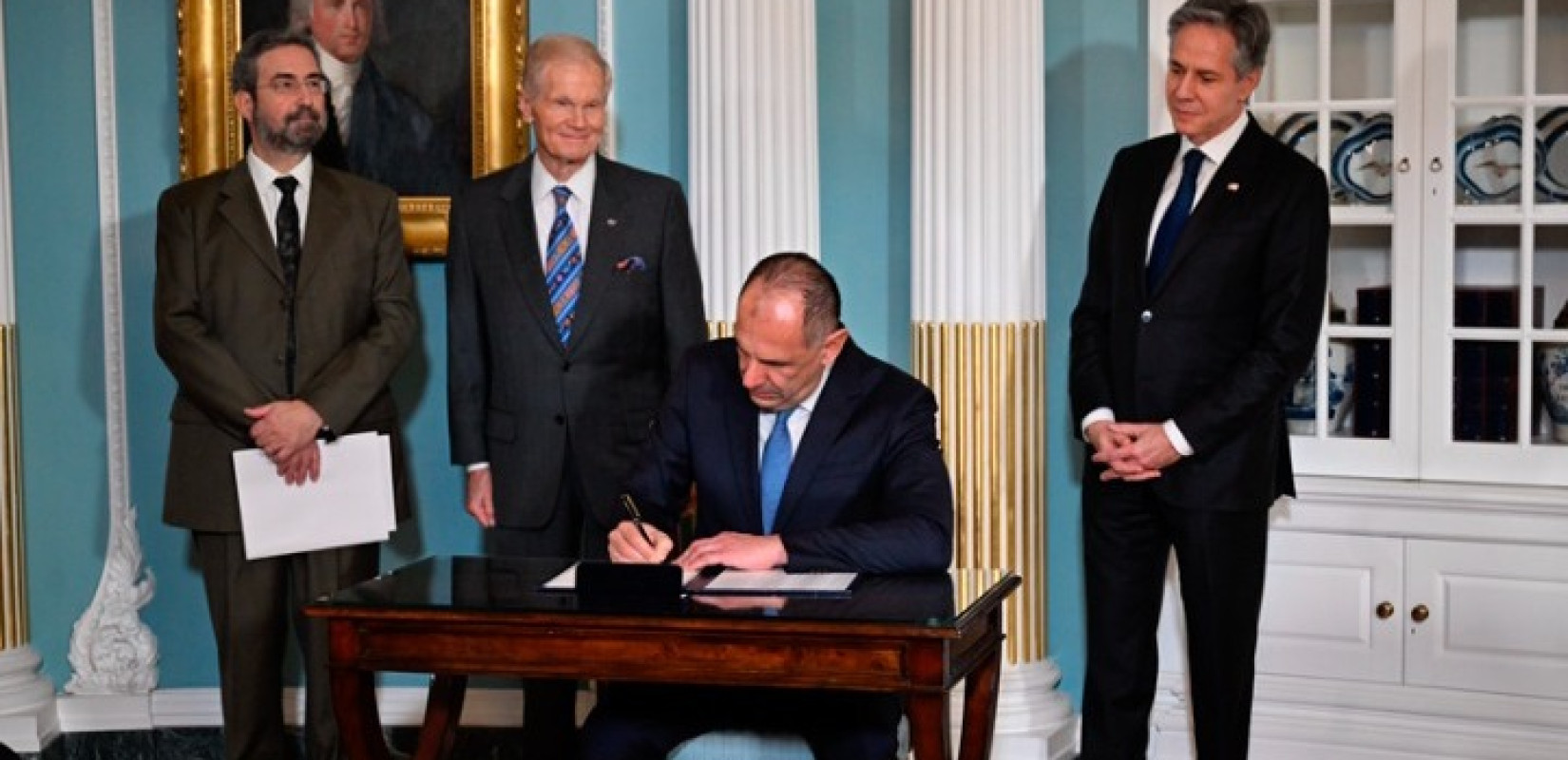 ΗΠΑ-Ελλάδα: Τί είναι οι Συμφωνίες 'Αρτεμις στις οποίες η χώρα μας εντάχθηκε ως 35η