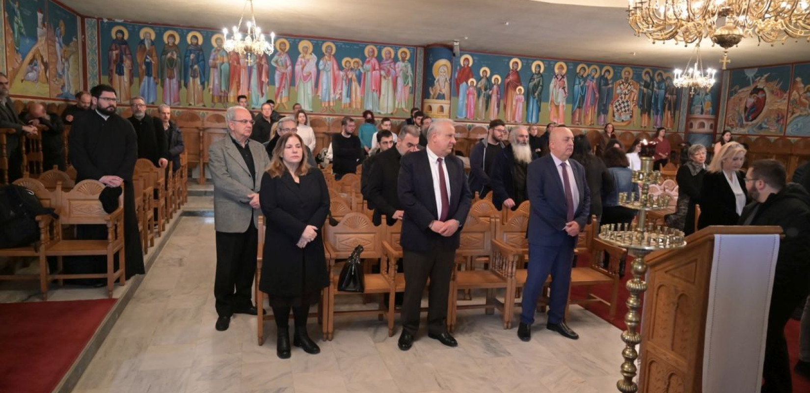 Θεσσαλονίκη: Επιμνημόσυνη δέηση για τους 57 νεκρούς των Τεμπών στη Θεολογική Σχολή του ΑΠΘ (φωτ.)