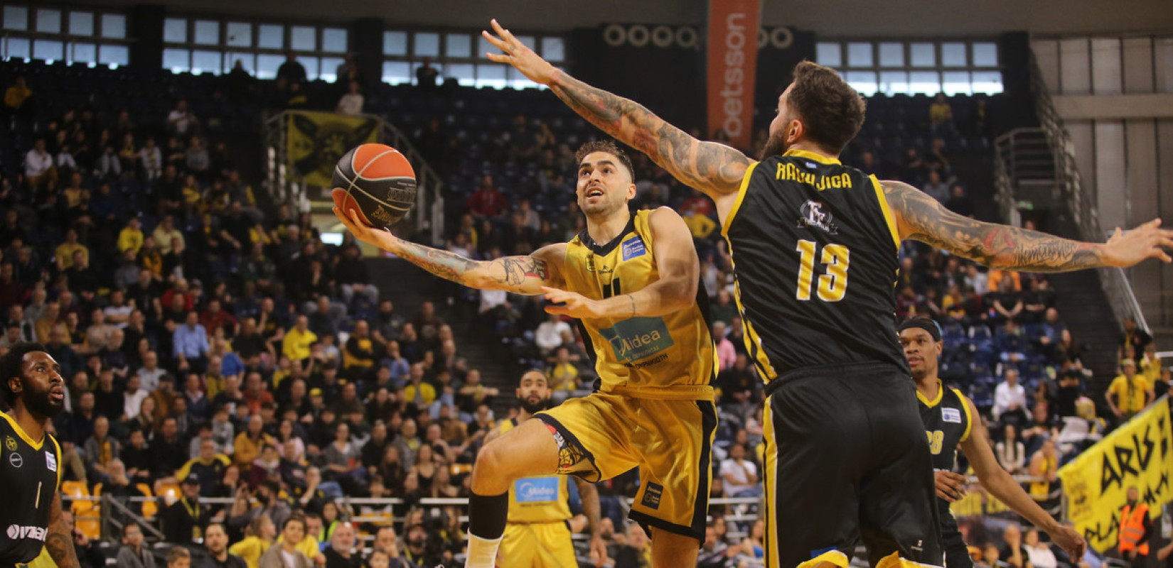 Μπάσκετ: Το Μαρούσι άλωσε το Αλεξάνδρειο, νέα ήττα για Άρη