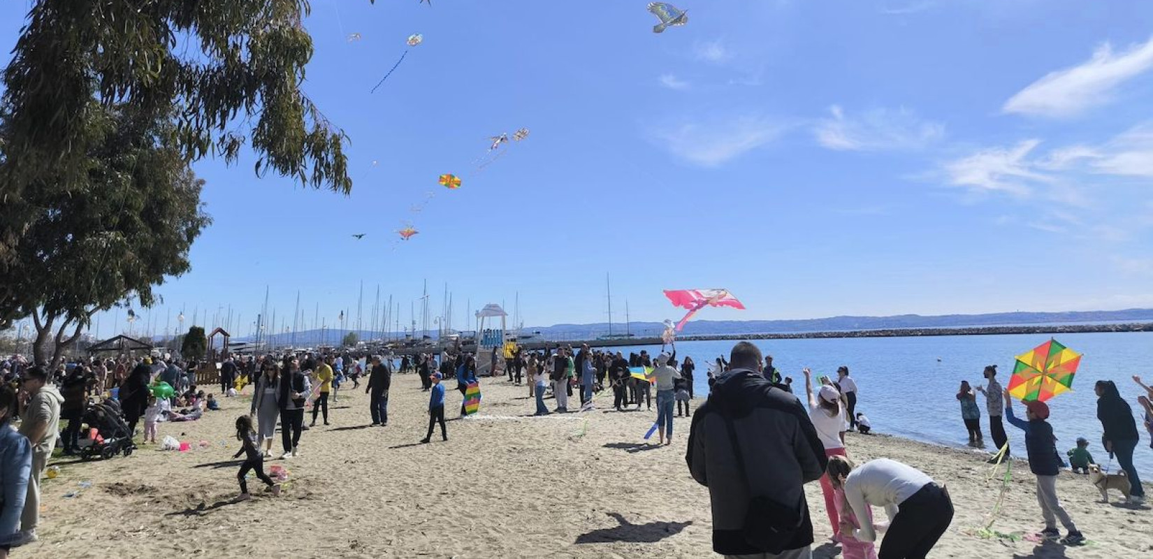 Κούλουμα δίπλα στο κύμα: Μεγάλη γιορτή στην Ακτή Αρετσού από τον Δήμο Καλαμαριάς