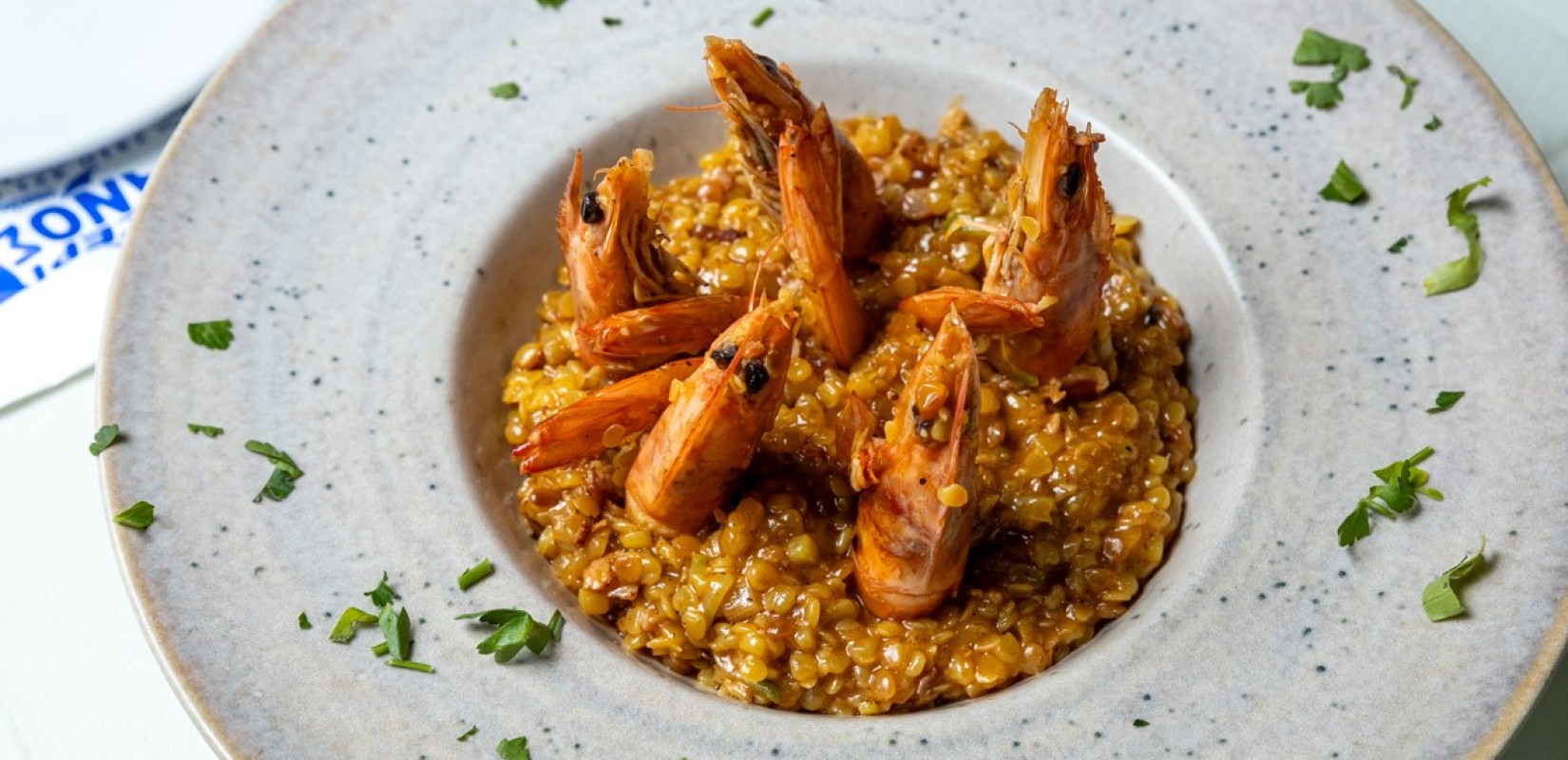 Στο ουζερί «Πάνος» θα ευφρανθείτε θαλασσινές γεύσεις κι αυθεντικότητα