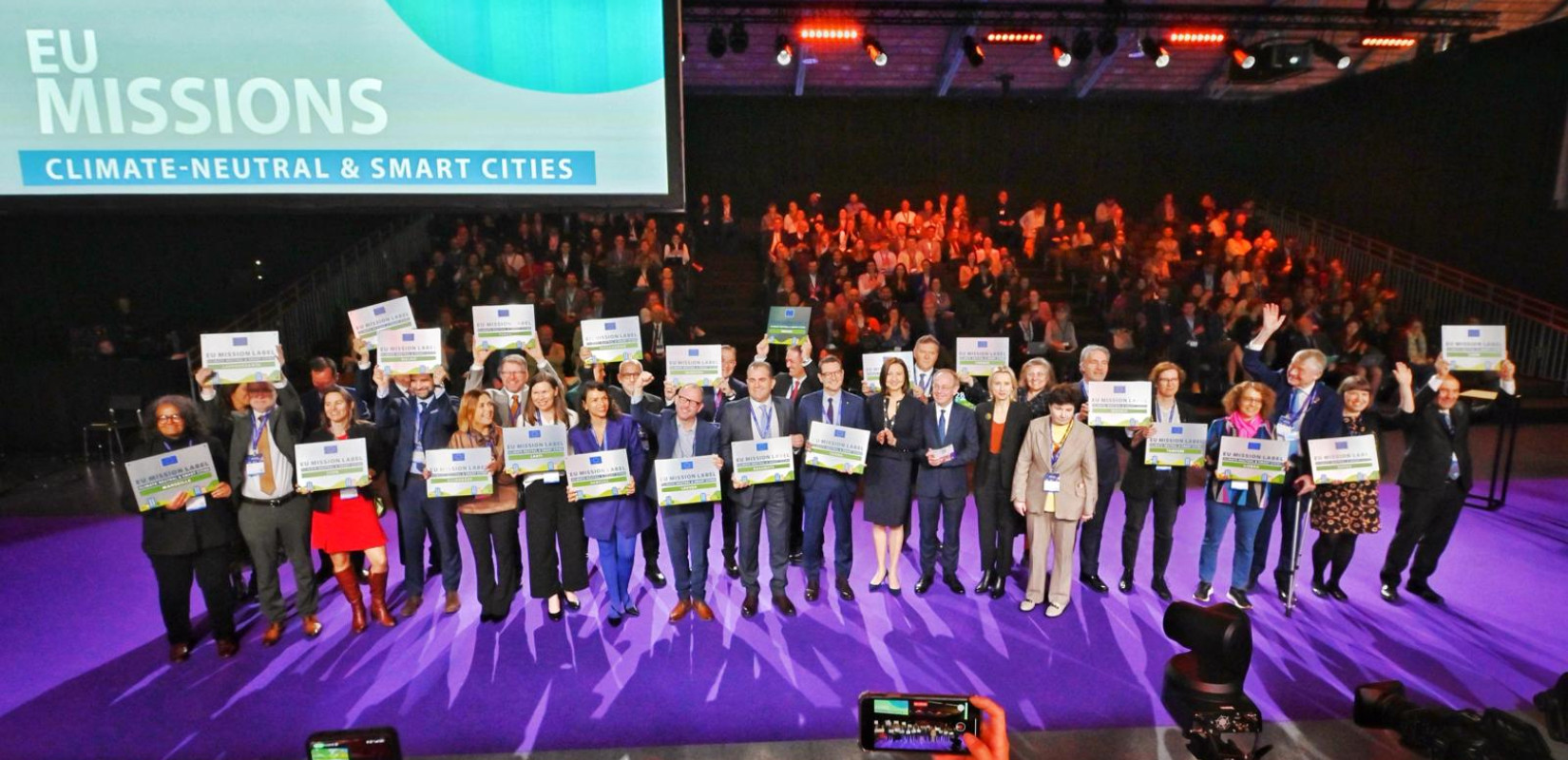 Στις κλιματικά ουδέτερες και έξυπνες πόλεις της Ευρώπης η Κοζάνη… και με τη βούλα Στις κλιματικά ουδέτερες και έξυπνες πόλεις της Ευρώπης η Κοζάνη… και με τη βούλα