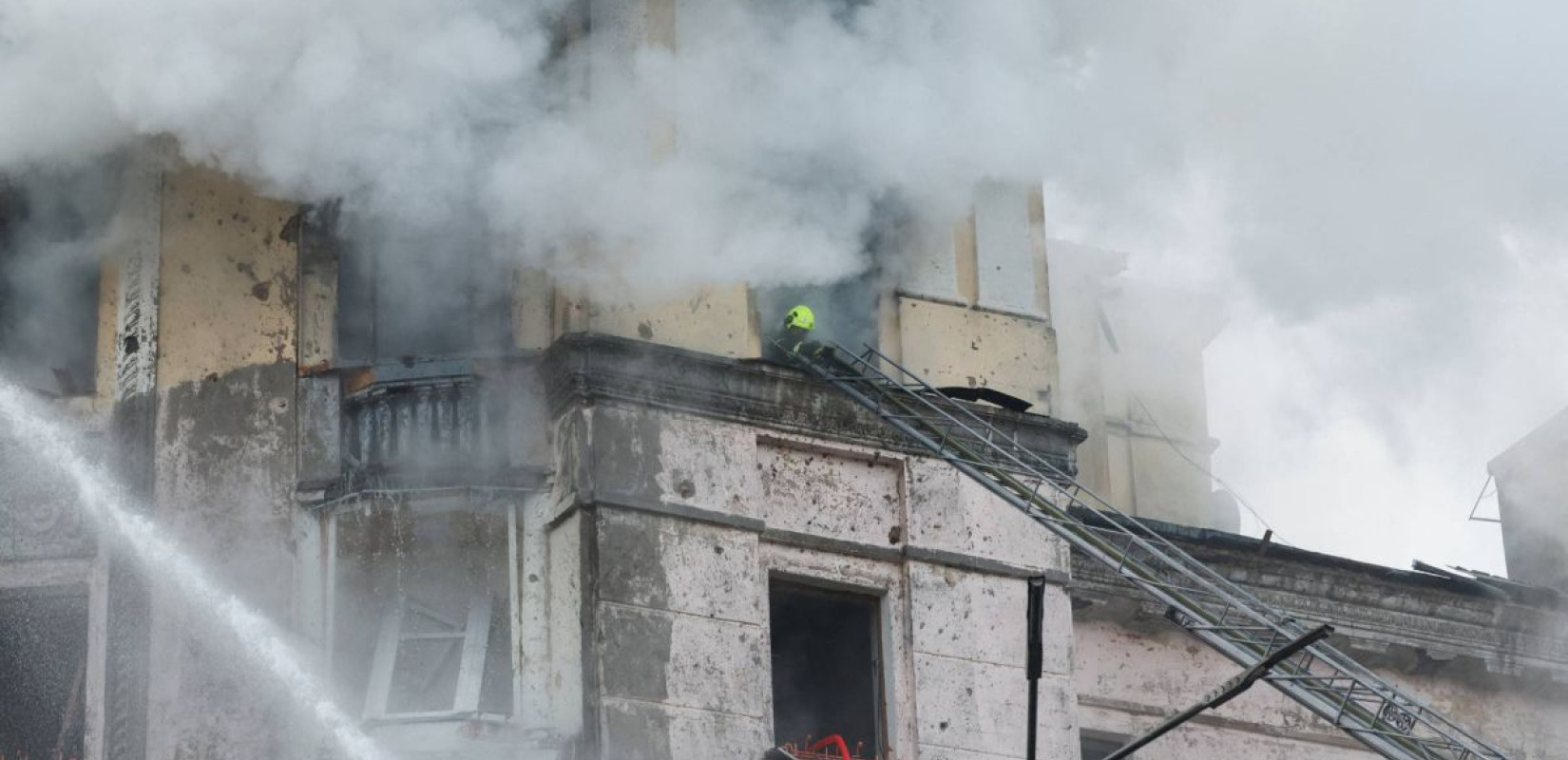 Ισχυρές εκρήξεις στο Κίεβο: Προειδοποίηση για επίθεση της Ρωσίας με βαλλιστικούς πυραύλους