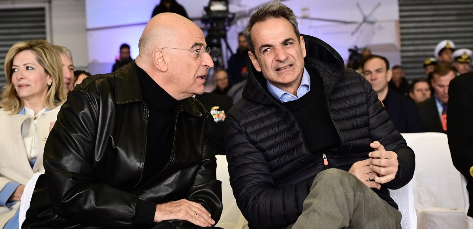 Οι ευχές Μητσοτάκη και Δένδια στην Πολεμική Αεροπορία