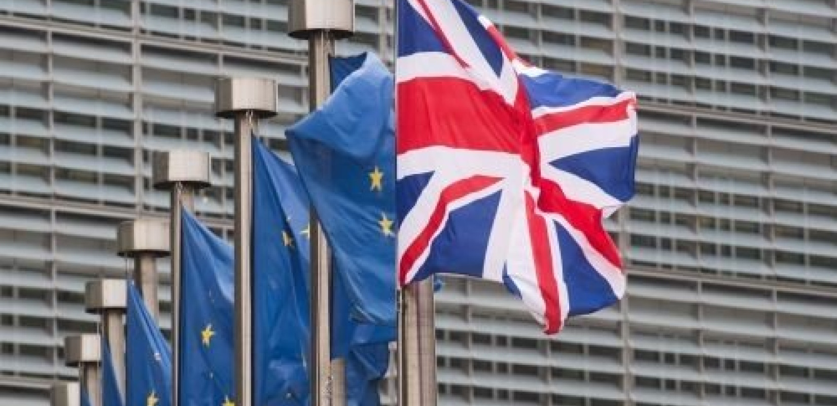 Ευρωπαϊκό Δικαστήριο: Η Βρετανία μπορεί να ανατρέψει μονομερώς το Brexit