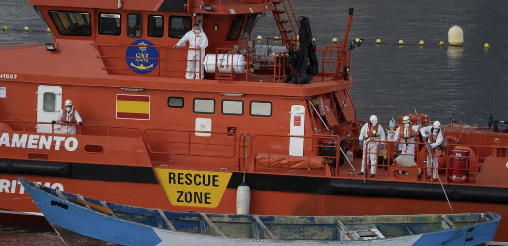 Ισπανία: Τέσσερα πτώματα βρέθηκαν σε σκάφος που έπλεε ακυβέρνητο κοντά στις ακτές στο νοτιοανατολικό τμήμα της χώρας