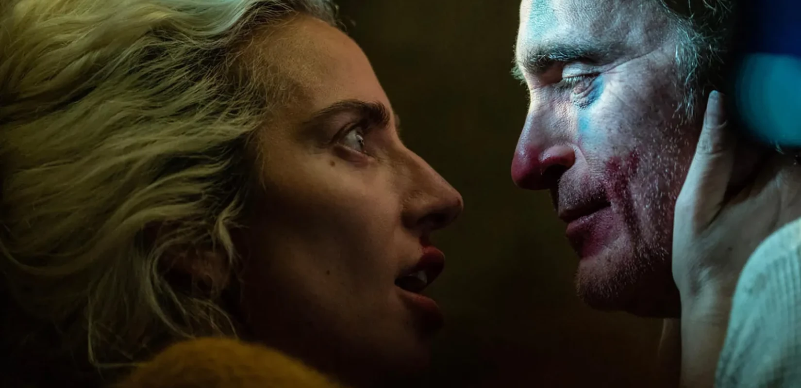 «Joker: Folie à Deux»: Δείτε το πρώτο τρέιλερ με τον Χοακίν Φίνιξ και την Lady Gaga