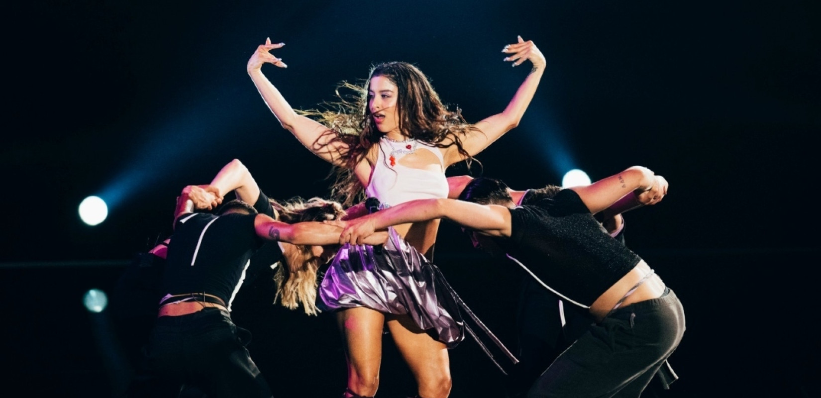Ραντεβού στον τελικό της Eurovision έδωσε η Μαρίνα Σάττι με το «Ζάρι»