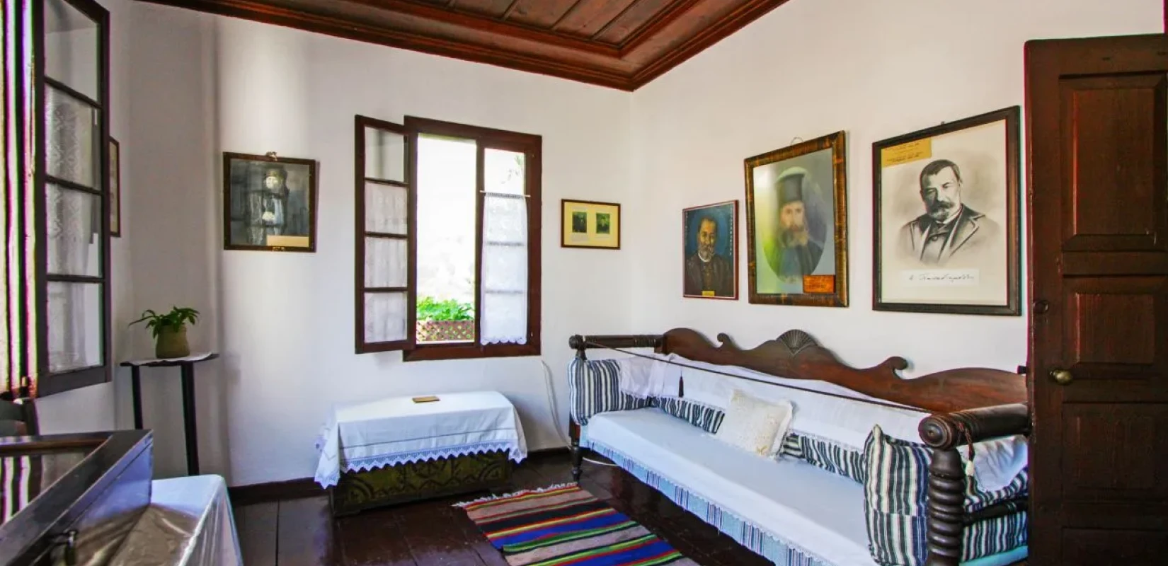 Σκιάθος: Το νησί όπου δεσπόζει το σπίτι-μουσείο του Αλέξανδρου Παπαδιαμάντη (φωτ.)