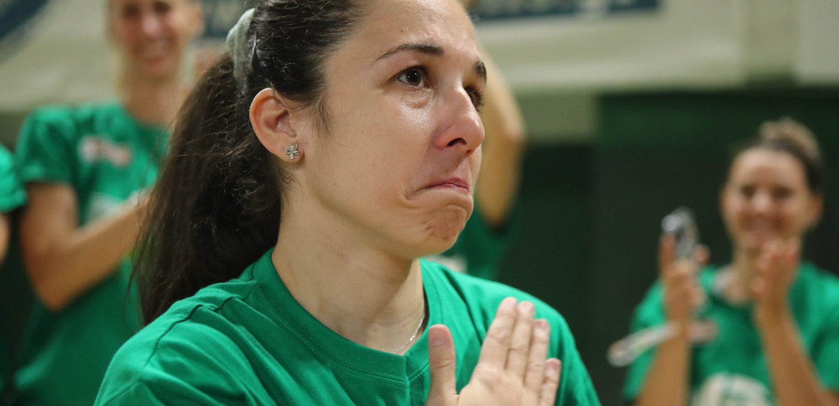 Η βολεϊμπολίστρια Πέννυ Ρόγκα αποκάλυψε ότι ξεκίνησε η μάχη με τον καρκίνο