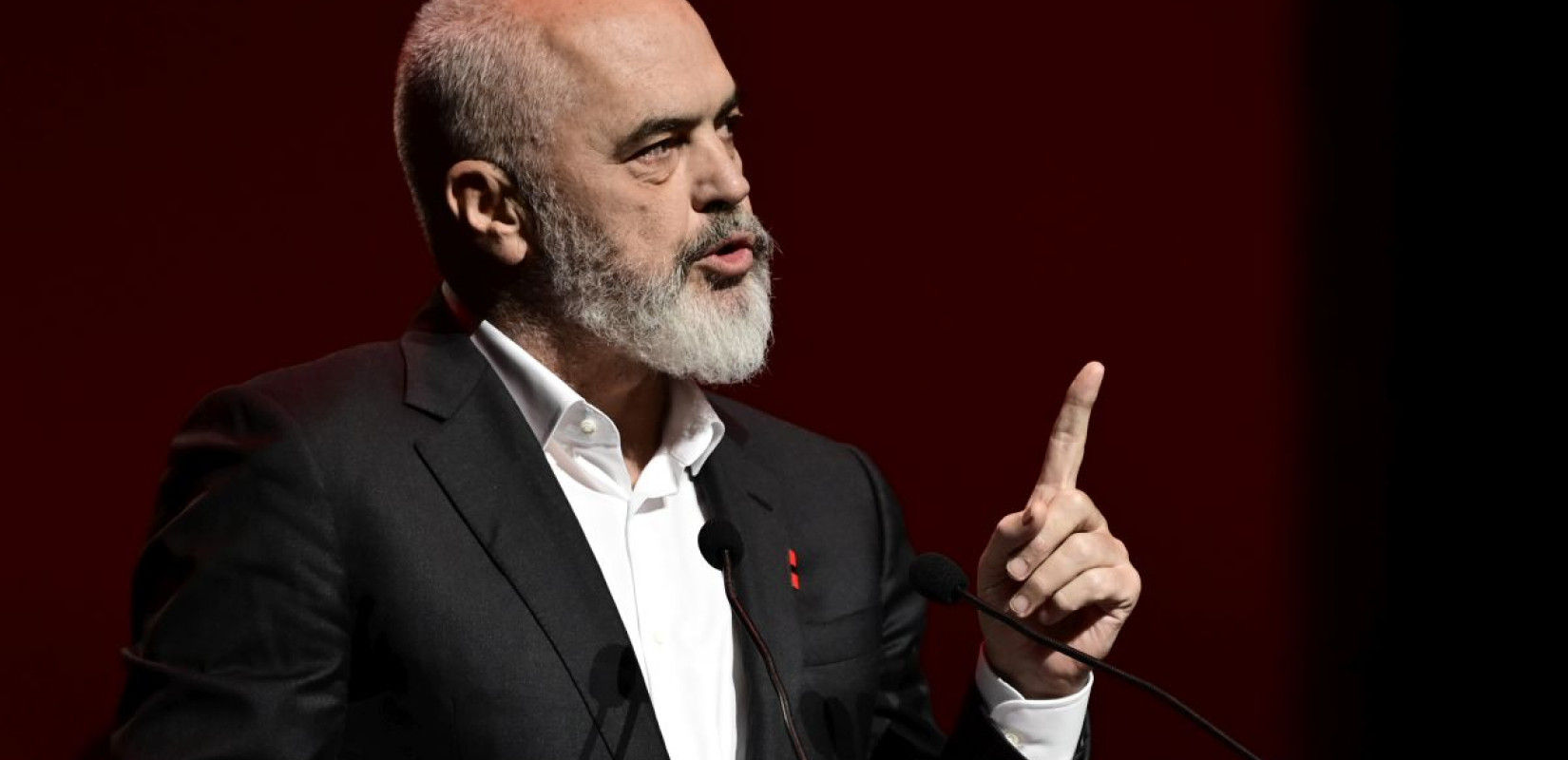 Αλβανία: «Ο Ράμα εκβιάζει τους ομογενείς να μην αυτοπροσδιορίζονται ως Έλληνες», καταγγέλλει η «Ομόνοια»