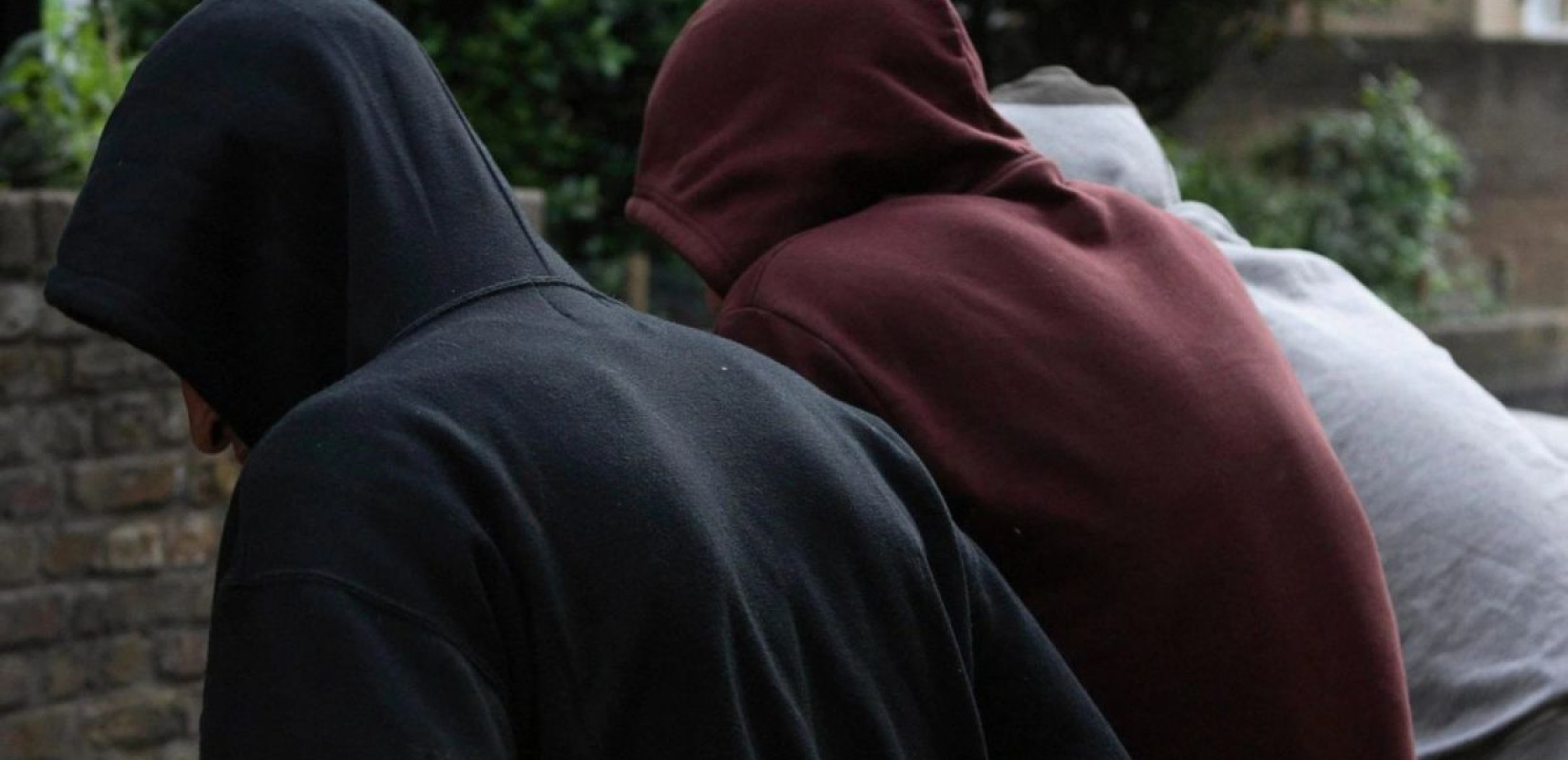 Θεσσαλονίκη: Αναμορφωτικό μέτρο στον 15χρονο για τη ληστεία σε βάρος 52χρονου - Μαζί με άλλους δύο τον χτύπησαν και τον έβαλαν να... χορέψει