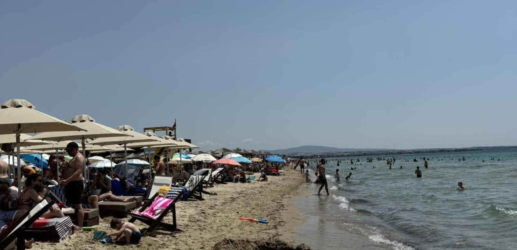 Δήμος Θερμαϊκού: Παρέμβαση του δημάρχου για τον εξορθολογισμό της διάταξης περί απόστασης καταστημάτων στον αιγιαλό