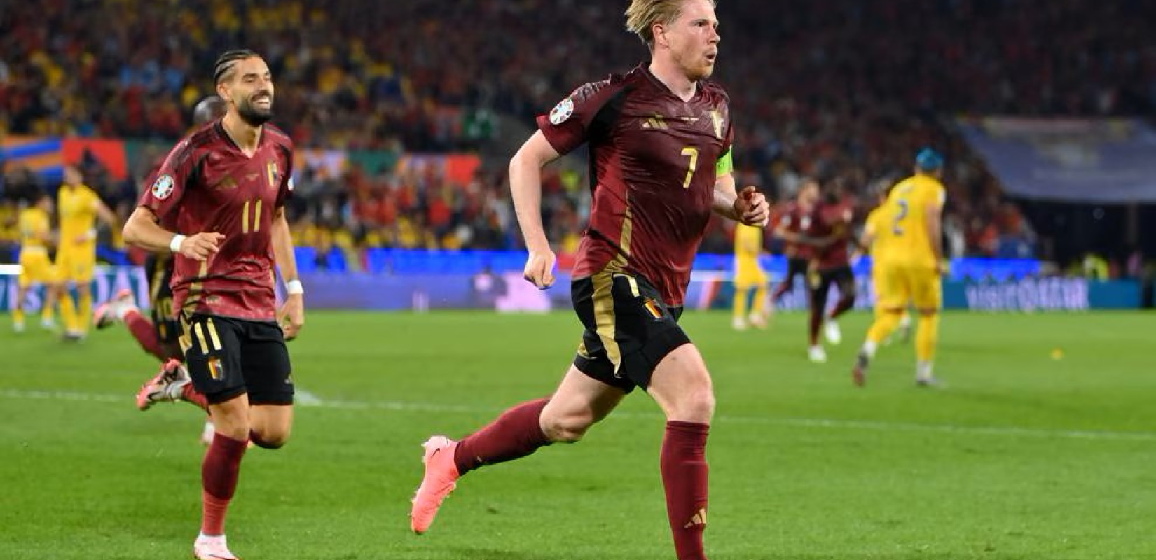 EURO 2024: Το Βέλγιο έδειξε τα δόντια του στη Ρουμανία και έγινε φαβορί για την πρόκριση (βίντεο) EURO 2024: Το Βέλγιο έδειξε τα δόντια του στη Ρουμανία και έγινε φαβορί για την πρόκριση (βίντεο)