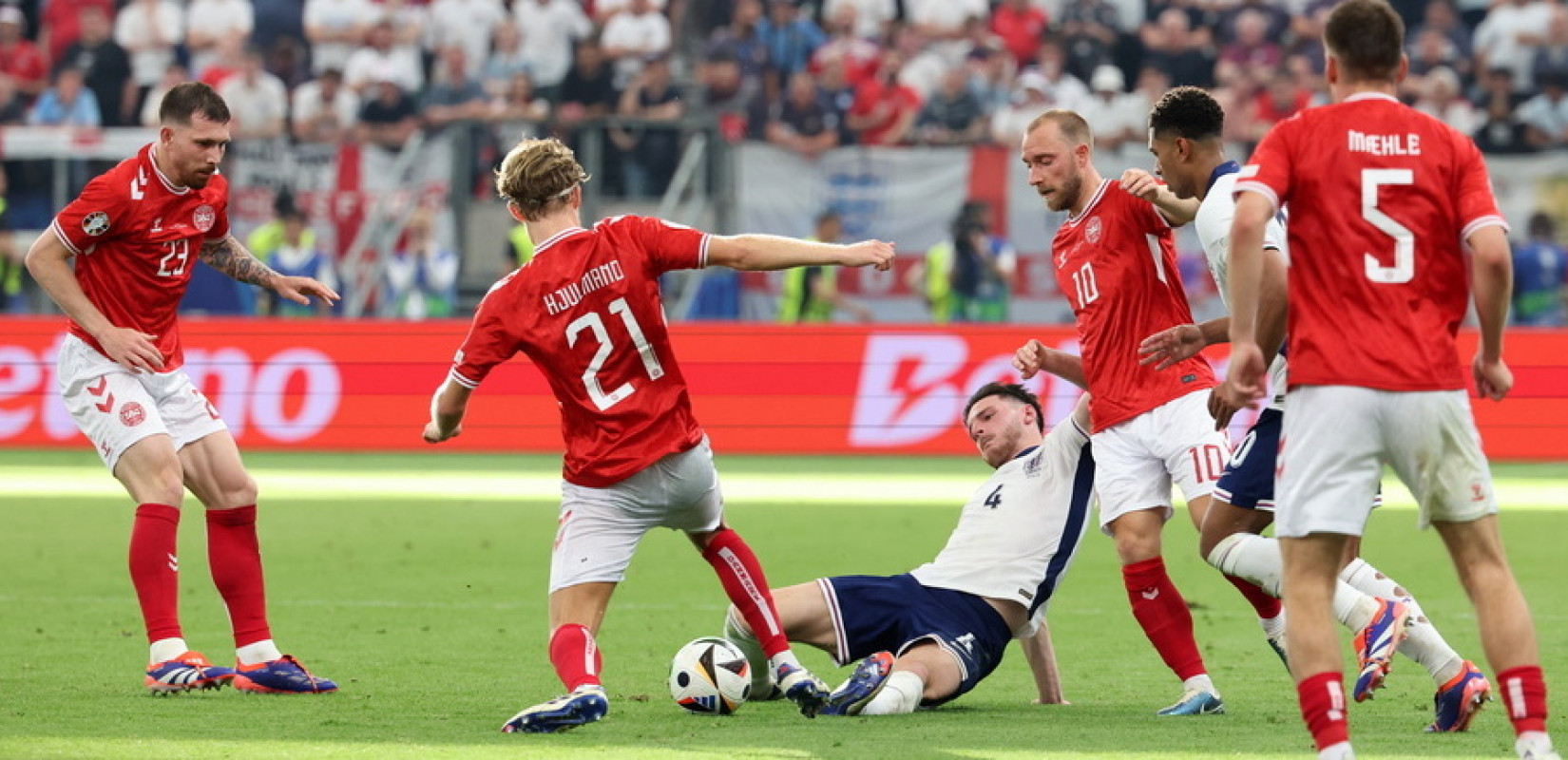 EURO 2024: Ξανά μέτρια η Αγγλία, έμεινε στο 1-1 με τη Δανία (βίντεο)