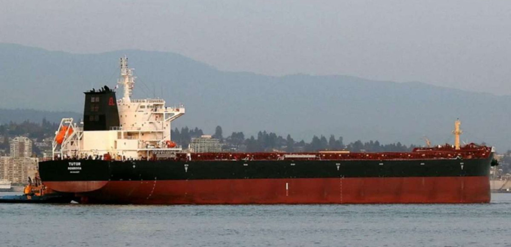 Χειροπέδες σε Έλληνες ιδιοκτήτες πλοίου που μετέφερε 4,5 τόνους κοκαΐνης (βίντεο)