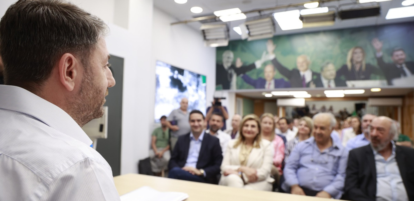 Συνεδρίαση του ΠΣ του ΠΑΣΟΚ - ΚΙΝΑΛ: Ανέλαβε πλήρως την ευθύνη για το αποτέλεσμα ο Ανδρουλάκης (φωτ.)