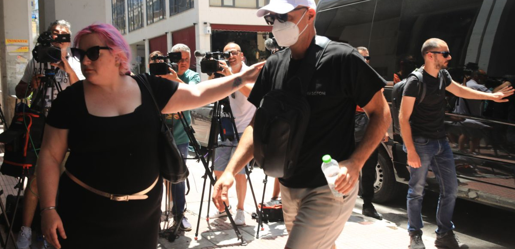 Δίωξη κακουργηματικού χαρακτήρα για τους 13 της θαλαμηγού για τη φωτιά στην Ύδρα Δίωξη κακουργηματικού χαρακτήρα για τους 13 της θαλαμηγού για τη φωτιά στην Ύδρα