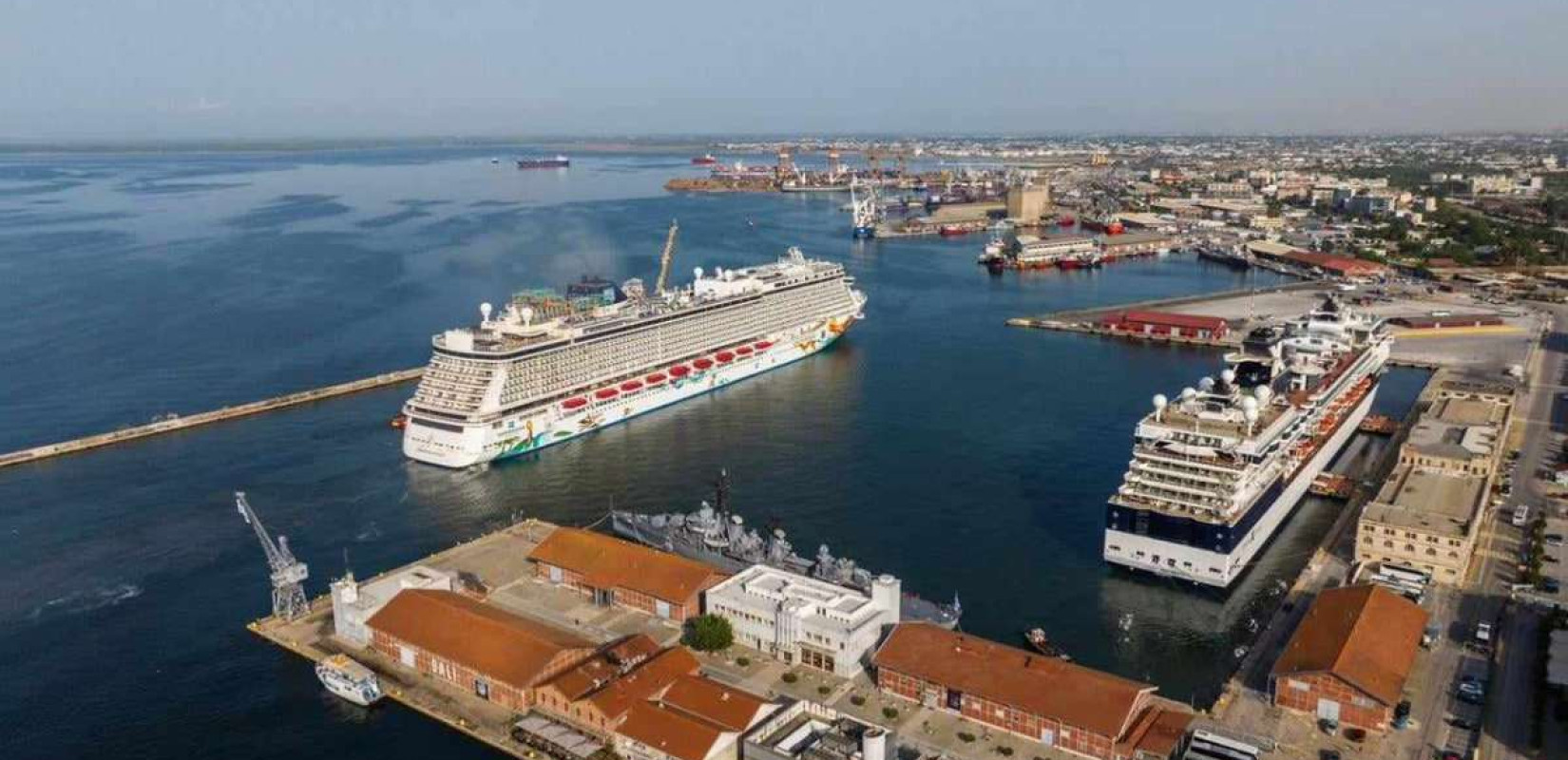 Θεσσαλονίκη: Το κρουαζιερόπλοιο «Celebrity Infinity» αναπροσάρμοσε το ταξίδι του εξαιτίας της σημερινής 24ωρης απεργίας
