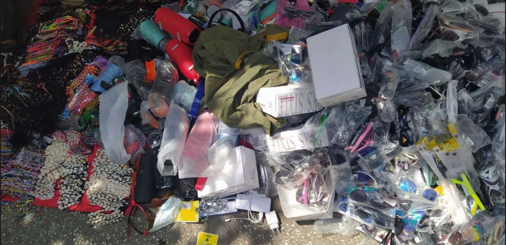 Θεσσαλονίκη: Εντατικοί έλεγχοι στις λαϊκές αγορές - Κατασχέθηκαν 156 προϊόντα παρεμπορίου