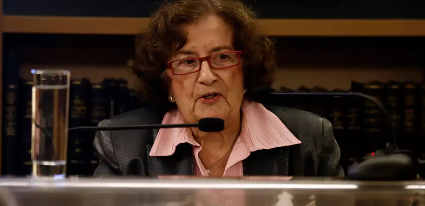 Πέθανε η Αλεξάνδρα Στεφανοπούλου: Είχε πάρει συνέντευξη από Καντάφι, Γκάντι και Σαντάμ