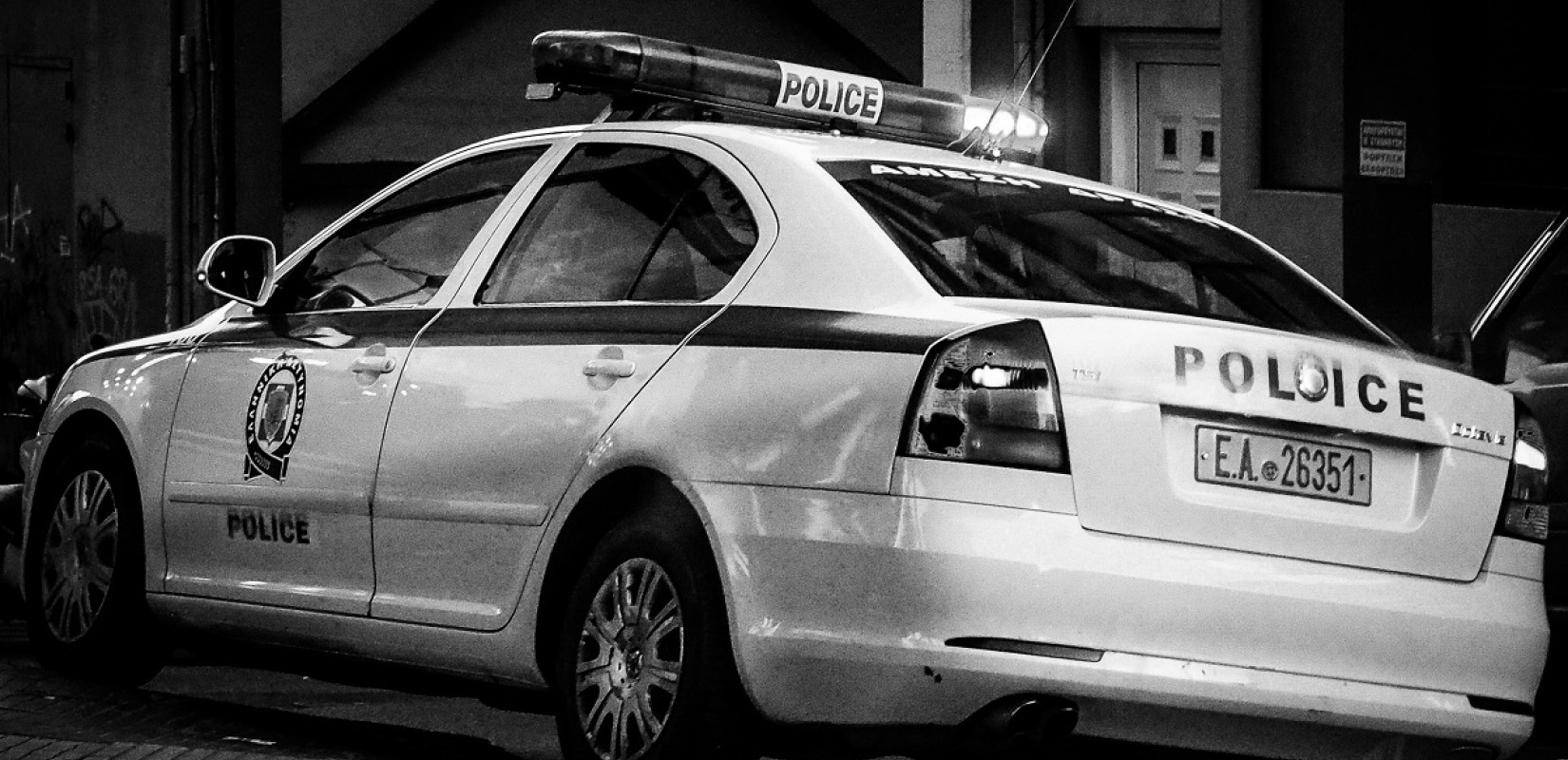 Πιερία: Συνελήφθησαν δύο άτομα που κατέκλεψαν οχήματα και τροχόσπιτα το καλοκαίρι