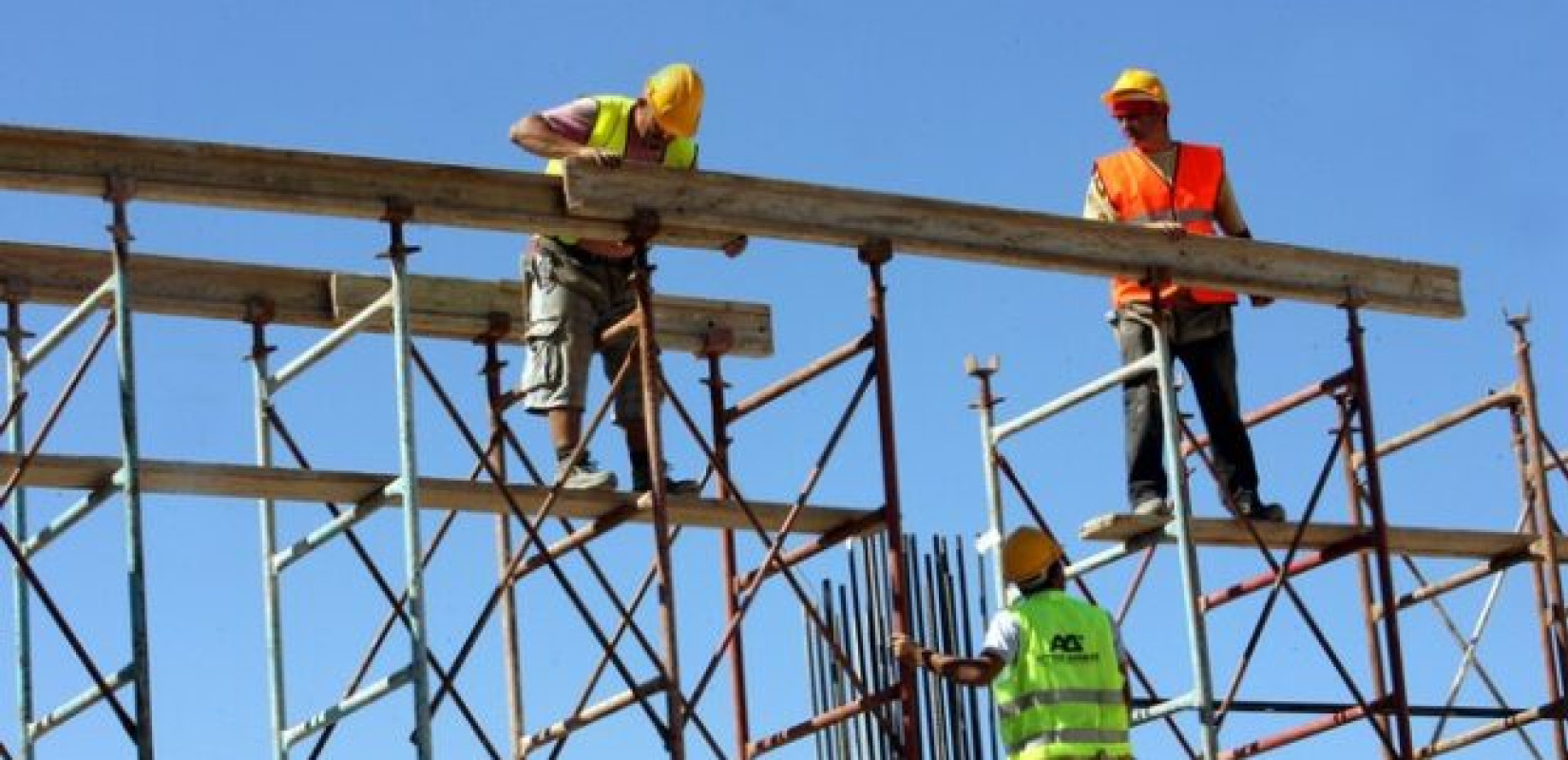 Υπ. Εργασίας: Έκτακτα μέτρα για την προστασία των εργαζομένων του ιδιωτικού τομέα από την κακοκαιρία