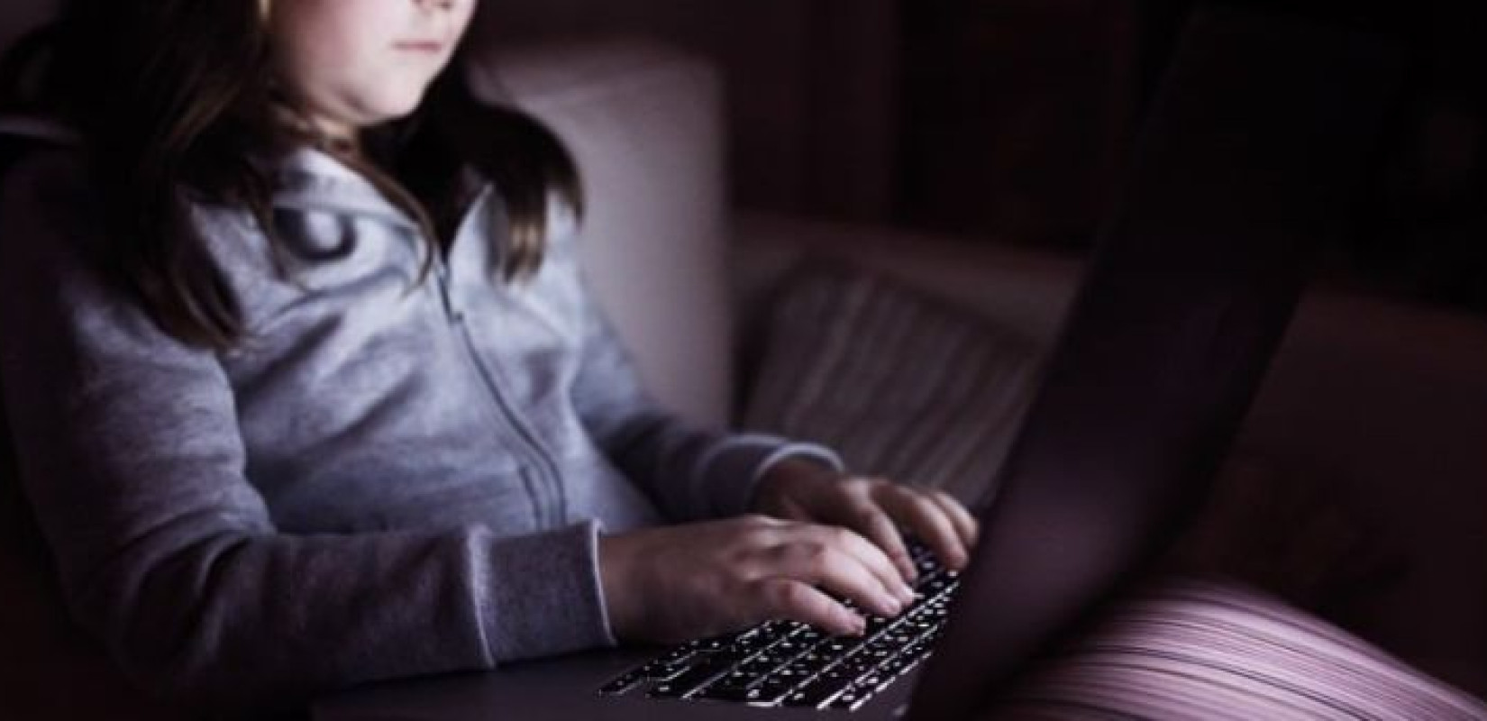 Αυστραλία: «Τέλος» τα social media για ανηλίκους κάτω των 14 ετών - Επιβάλλει ηλικιακό περιορισμό Αυστραλία: «Τέλος» τα social media για ανηλίκους κάτω των 14 ετών - Επιβάλλει ηλικιακό περιορισμό